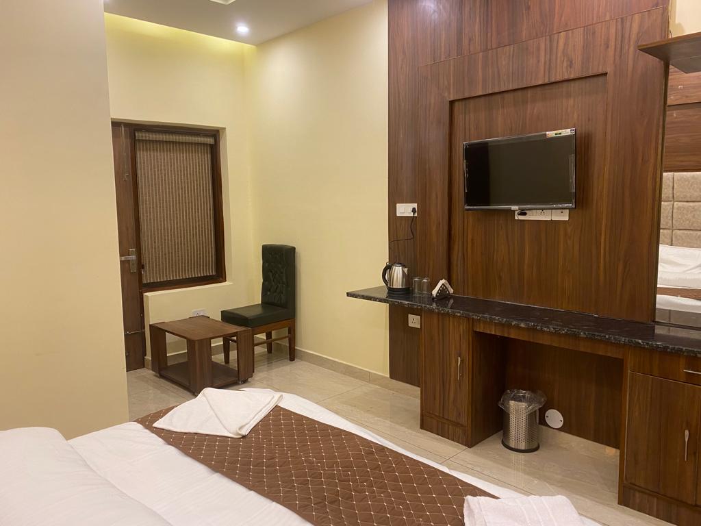 Hotel Sukoon Bharatgarh - Tap to explore photos