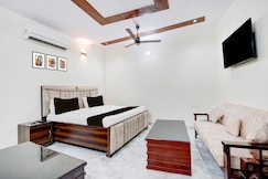 Hotel O Golden Guest house, Delhi