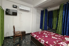 ANANYA HOTEL & AYURVEDA HWC, Auraiya