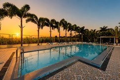 Carina Retreat Resort, Mangrol
