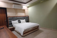 New Hotel Shivay Palace I Near BHU, Varanasi