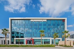 Radisson RED Hotel, Dubai Silicon Oasis, Dubai