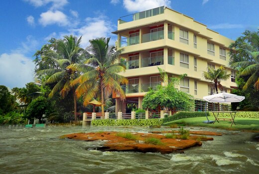 Riverine Suites Chalakudy Resort Price, Address & Reviews