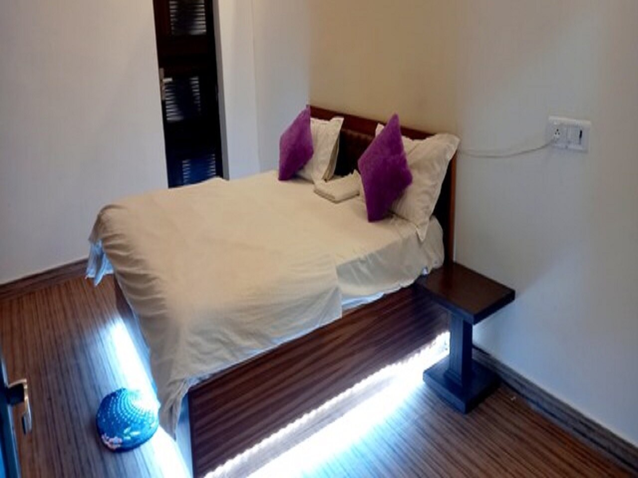 Heart Homestay - Tap to explore photos