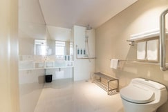 DoubleTree by Hilton Jakarta Kemayoran, Jakarta