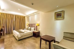 Paravoor Galaxy Hotels, Cochin