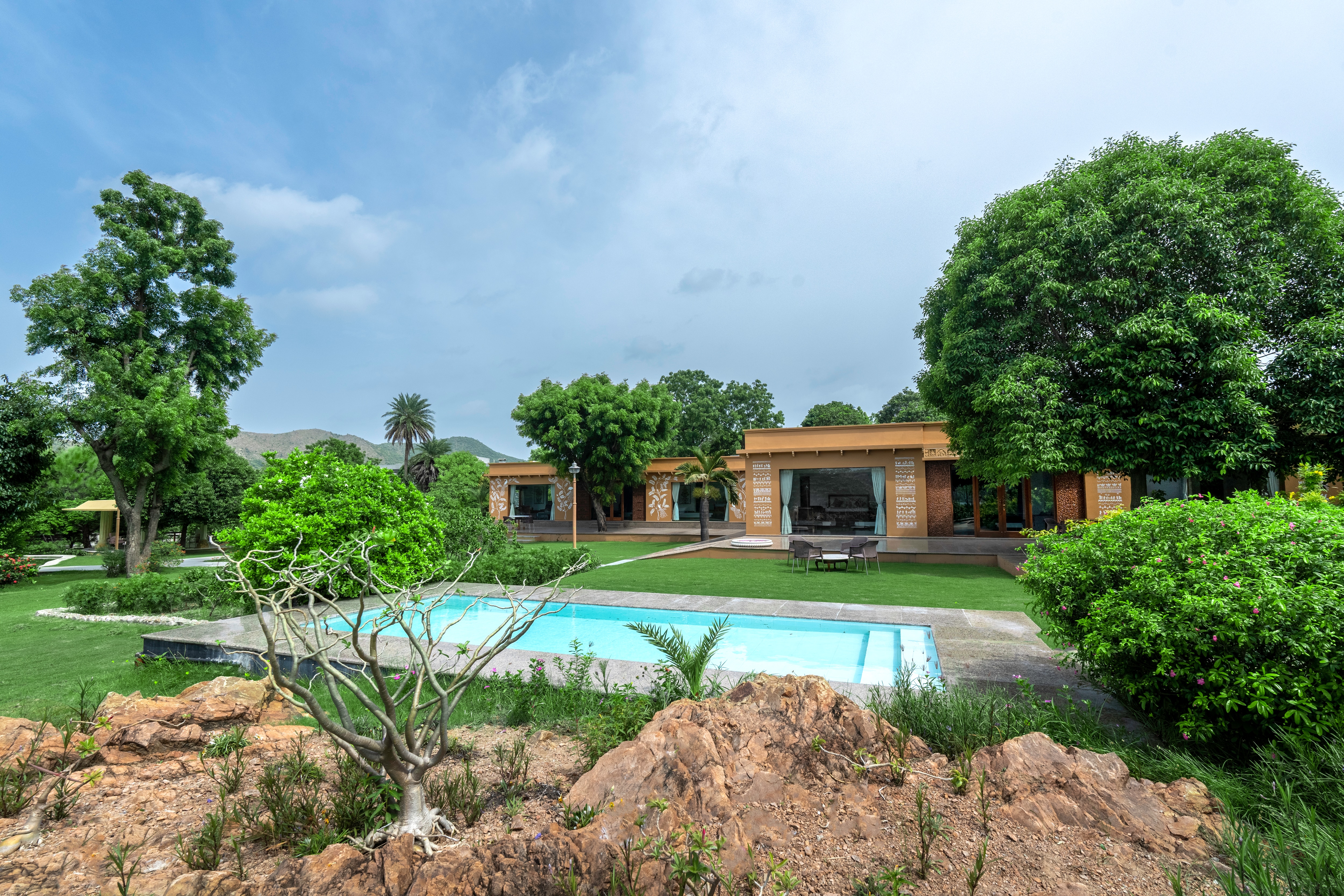 YAAN Bagela Villa - Tap to explore photos