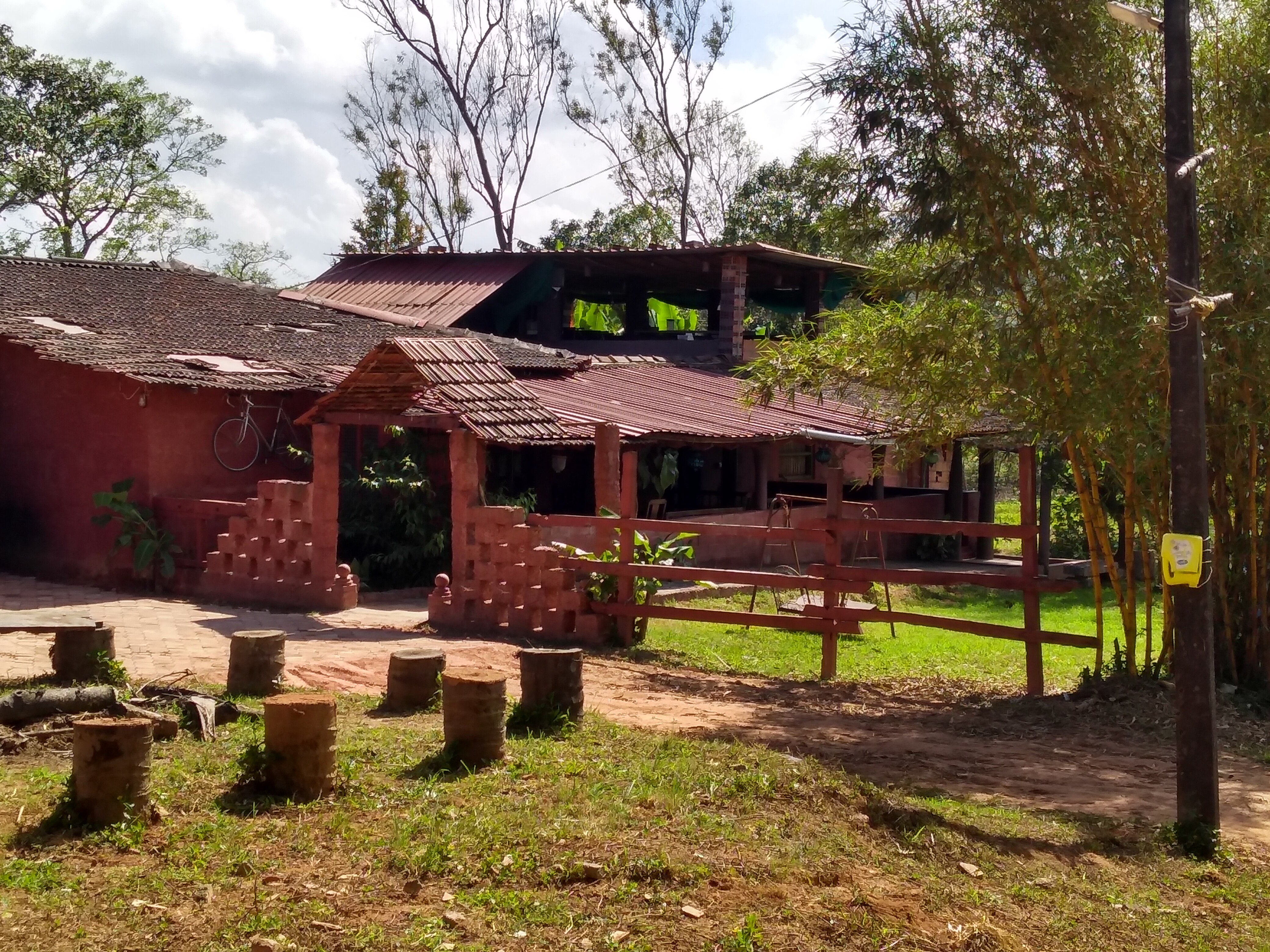 Halemane home stay - Tap to explore photos