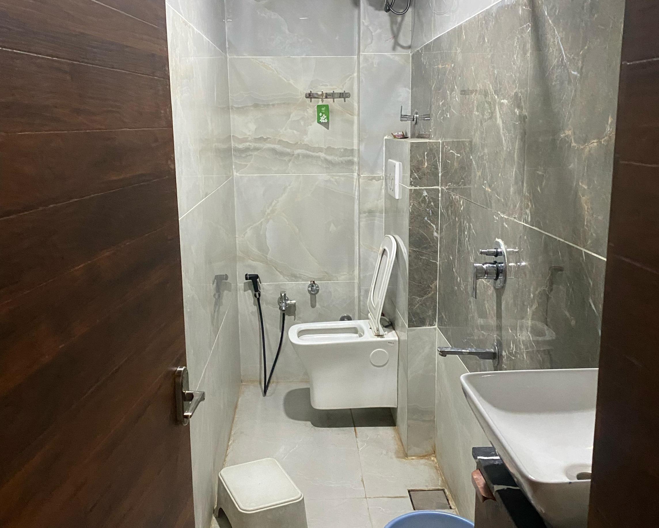 Shri Dutt Homestay - Tap to explore photos