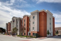 Candlewood Suites Manhattan, an IHG Hotel, Cloud