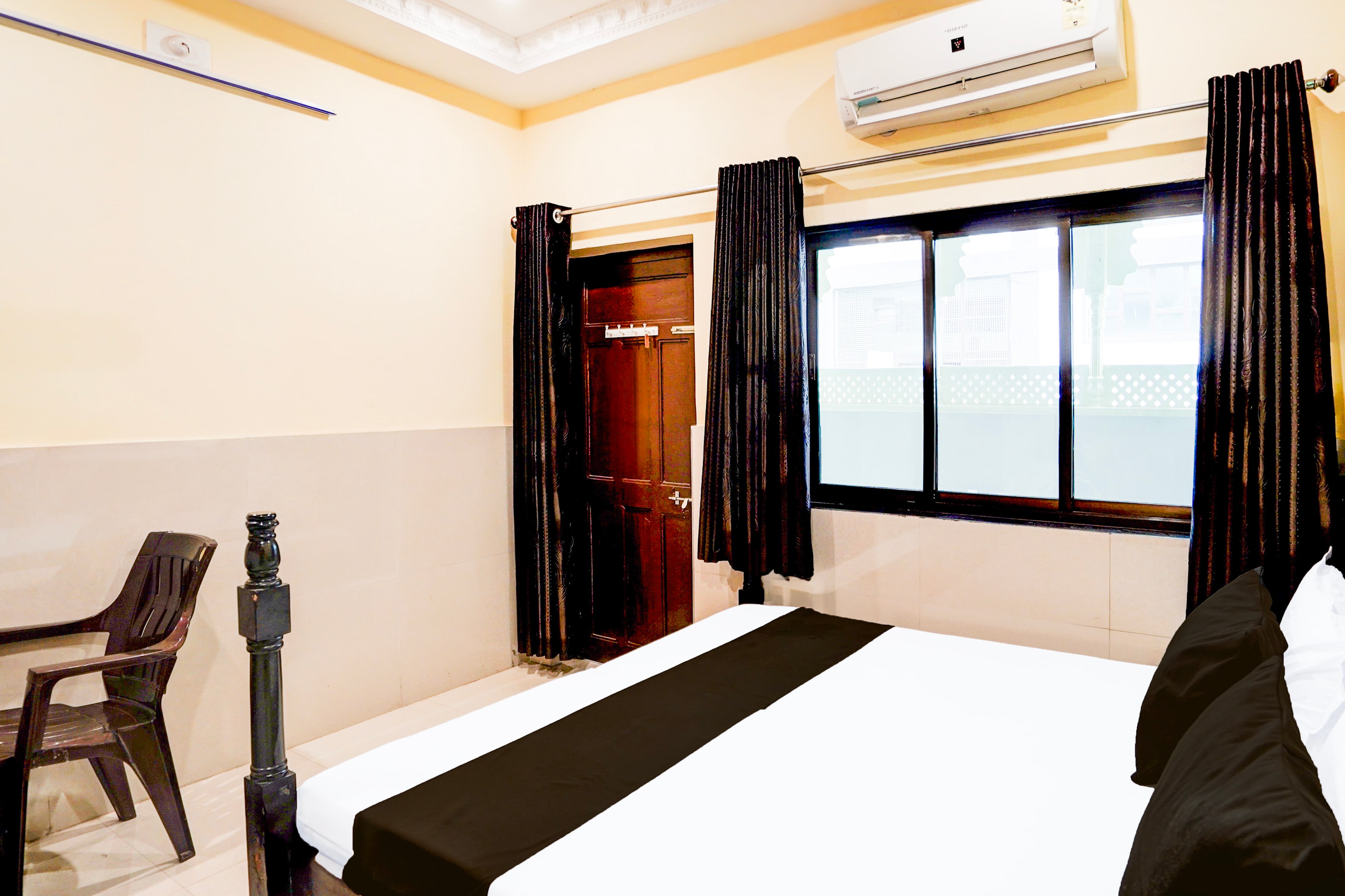 Hotel O Bhanwar Villa - Tap to explore photos