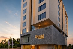 Biznotel by Pride Motera, Kalol