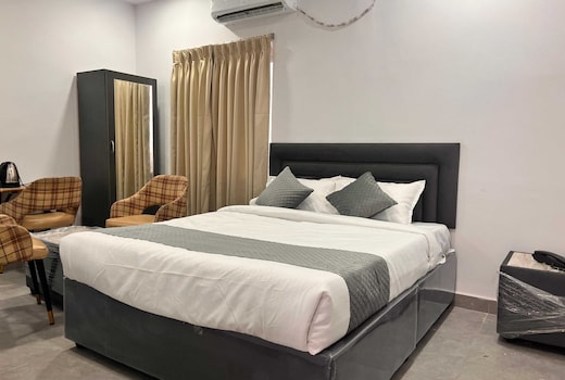 Townhouse Financial District Circle Hyderabad