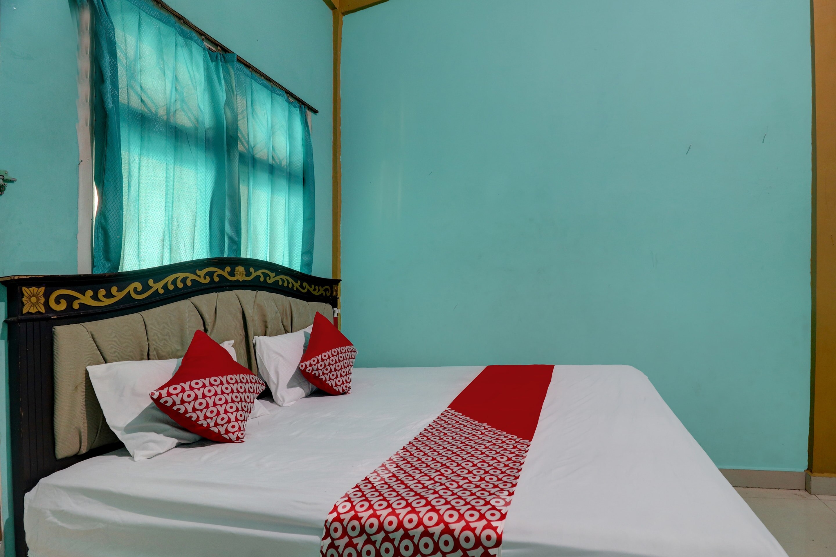 OYO 92862 Rania Kost Simpang Rimbo - Tap to explore photos
