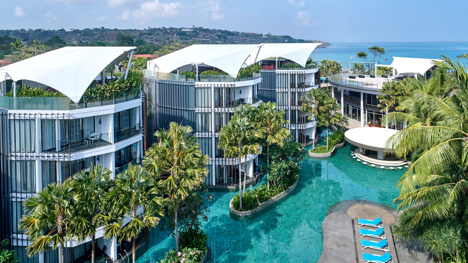 Le Meridien Bali Jimbaran - Tap to explore photos