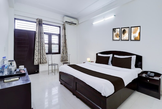 Super Hotel O Shimla Bypass Road ISBT Dehradun Formerly Benison Guest House