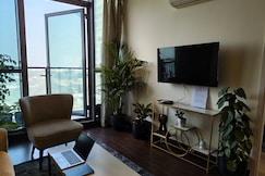 Cloud Luxury 1 BHK Suite, Gurgaon