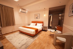 Hotel California, Bangalore
