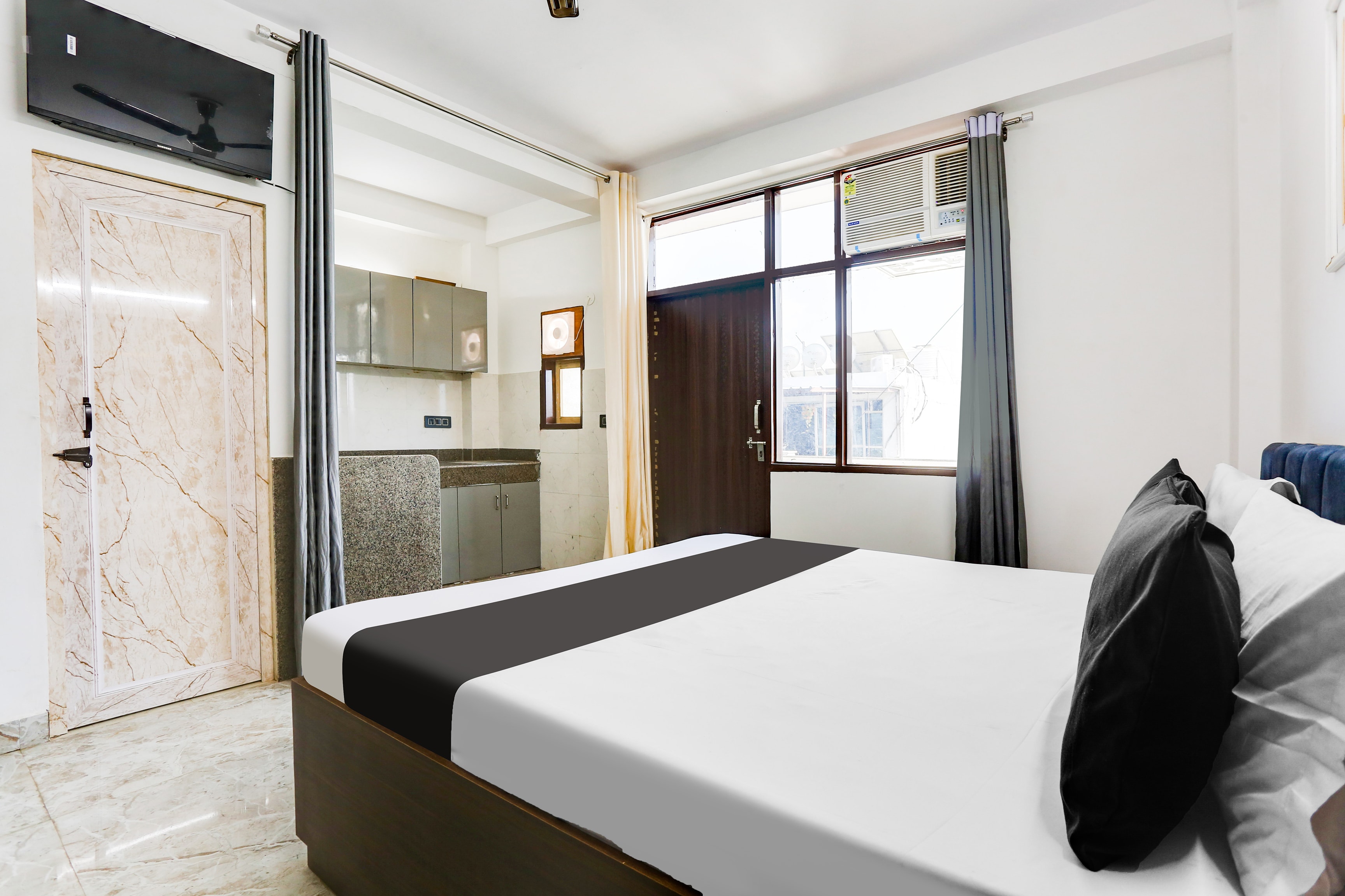 Hotel O LOVE HEAVEN REGENCY - Tap to explore photos