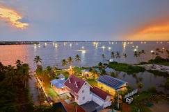 Celestiah Lakeshore Kochi by VOYE HOMES, Cochin