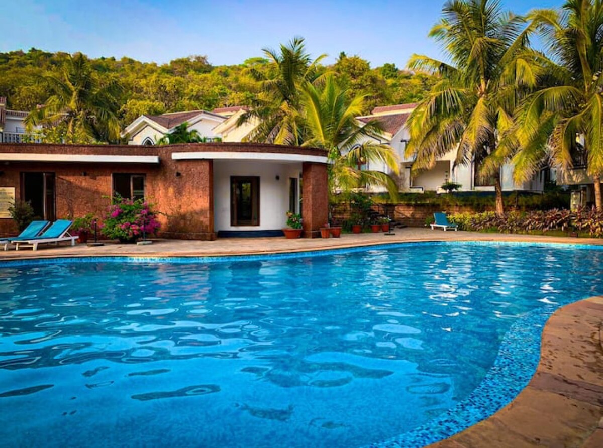 Villa Juniper 3 BHK Villa next to Club Cabana by Cuckoobarra Homes - Tap to explore photos