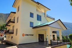 OnlyStay Bliss Guest house Near Bhagsu Nag Temple, Baijnath