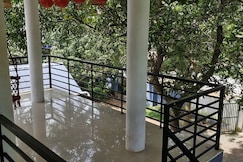 Beachcombers, Thiruvananthapuram