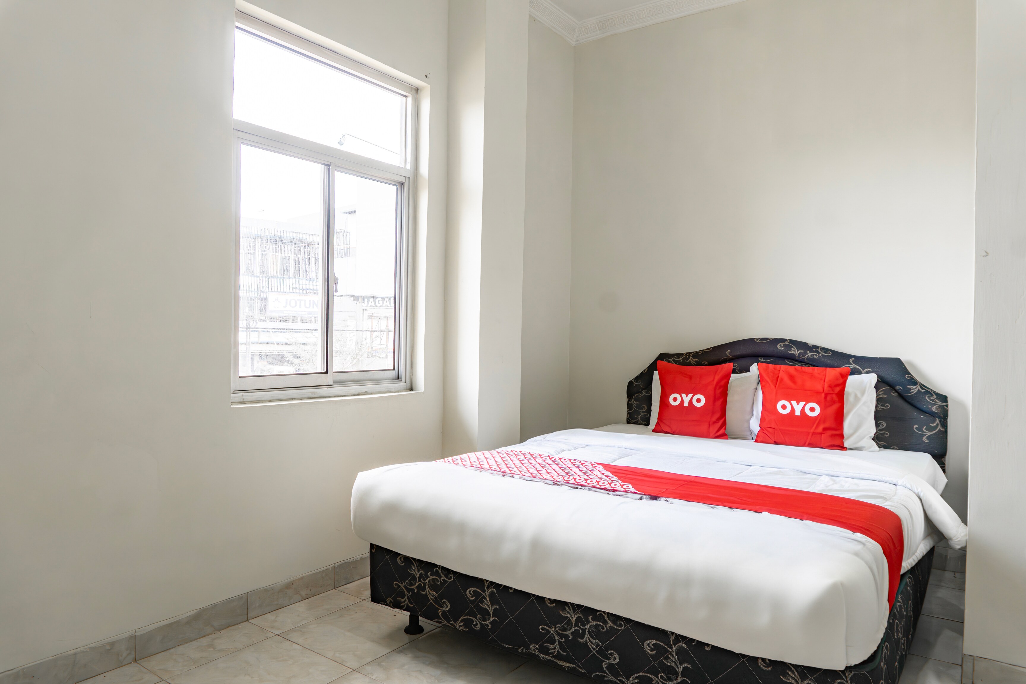 Hotel O Sukarame Near Universitas Uin Raden Inten  Formerly Family Inn - Tap to explore photos