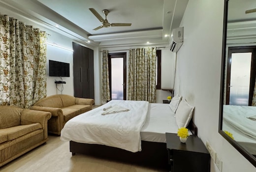 Luxury Aartment in Saket