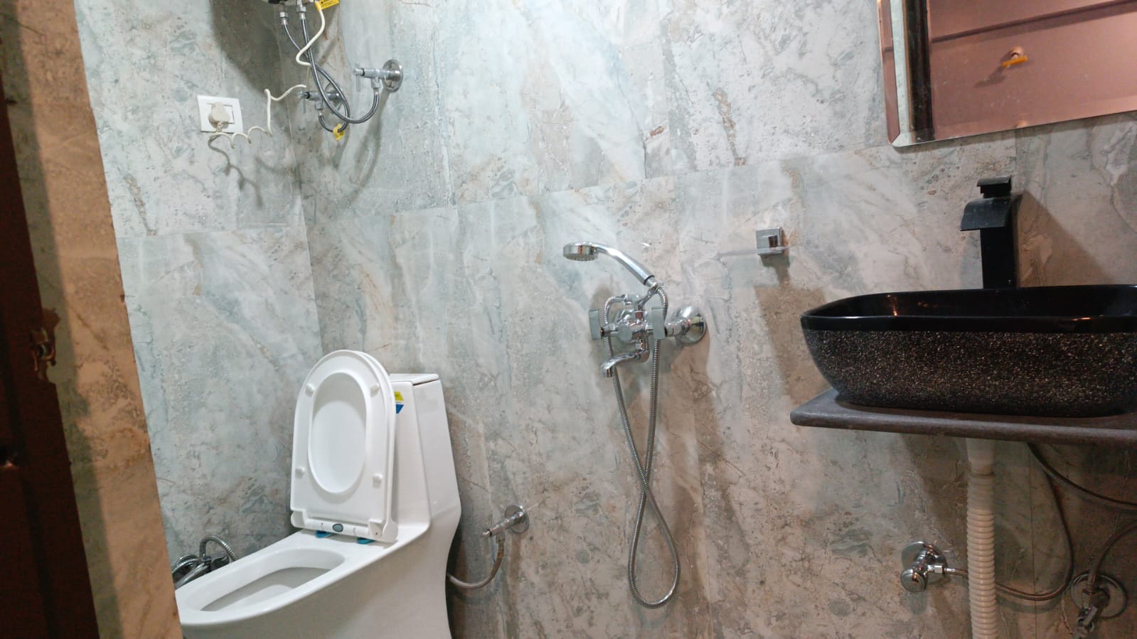 Shiv Inn Homestay - Tap to explore photos