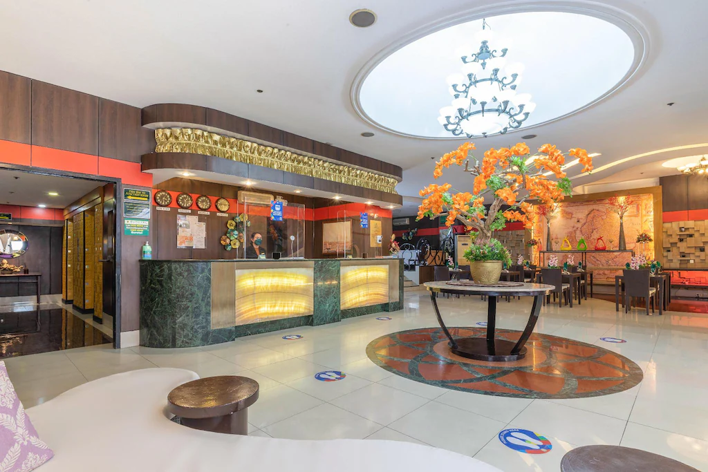 Eurotel Makati, ميترو مانيلا