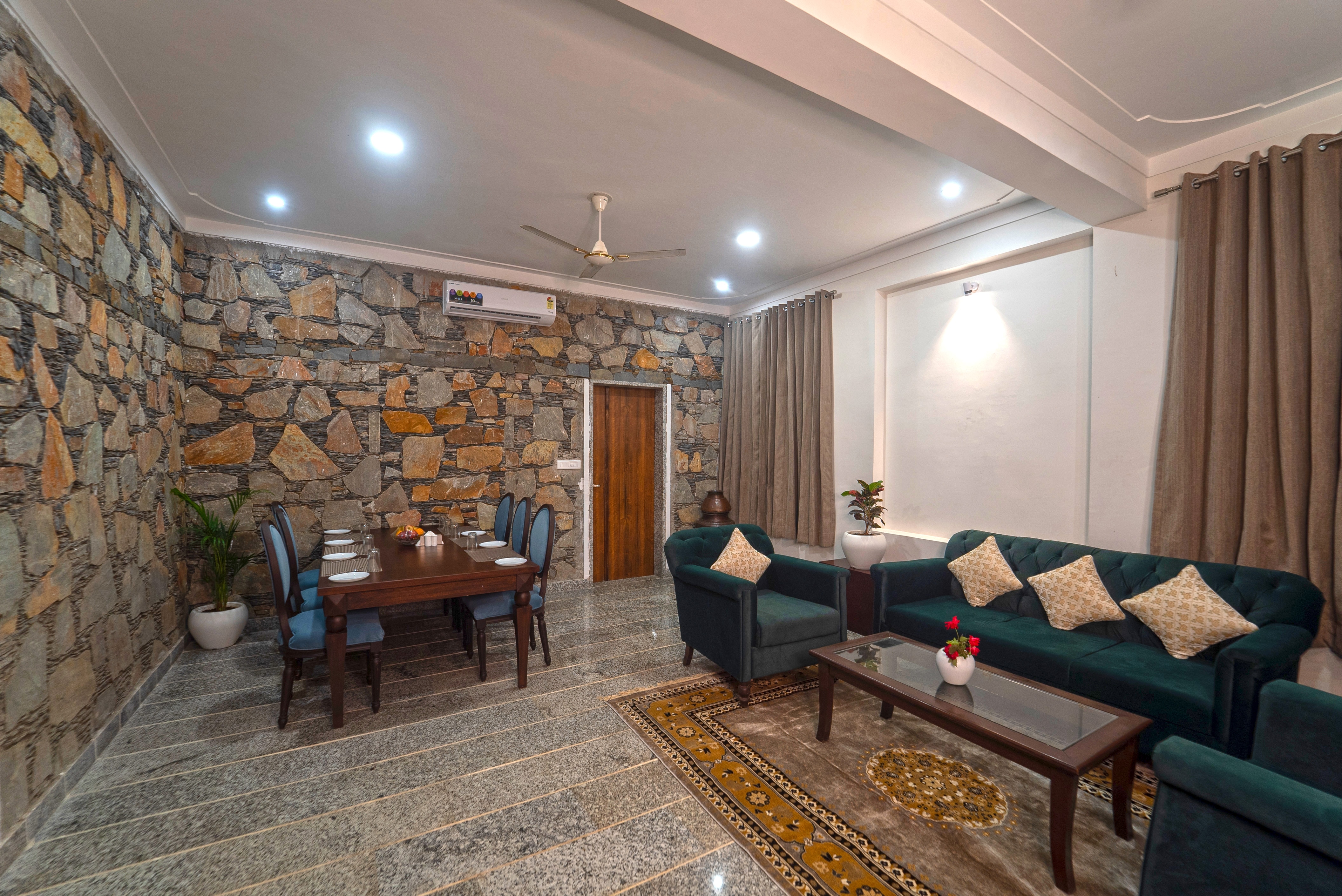 Kodiyat Villa | A luxury Pool Villa - Tap to explore photos