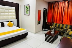 Hotel Sunshine, Barnala