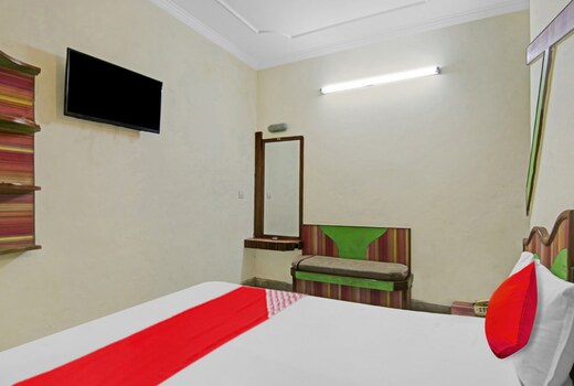 Hotel O Rak International