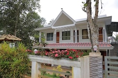 Peace Valley | Tea-Plantation Homestay, Munnar