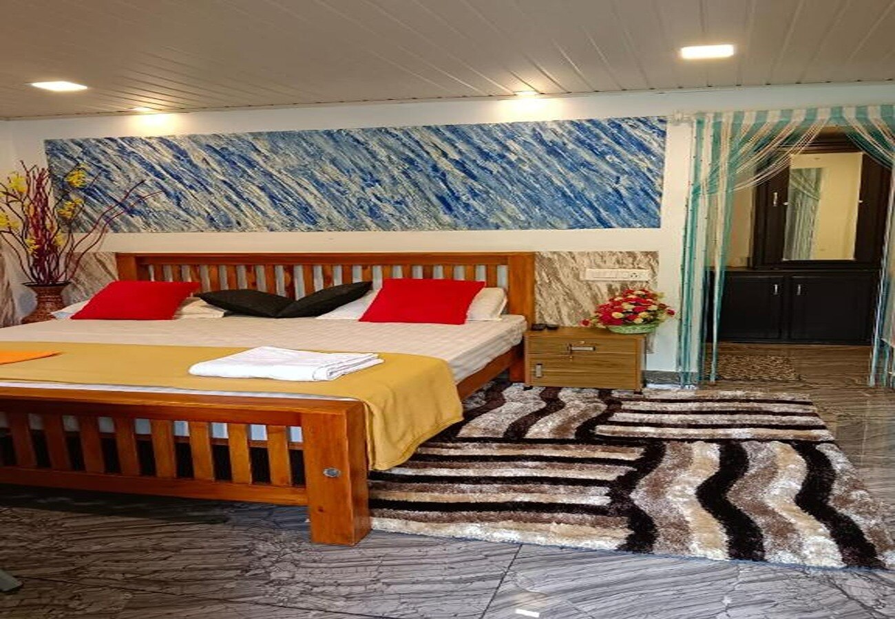 Fab Valley Homestay Munnar - Tap to explore photos