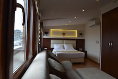 Seven Days Hotel Istanbul, Istanbul