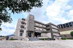 INANIYA PALACE AND GARDEN, Jalor