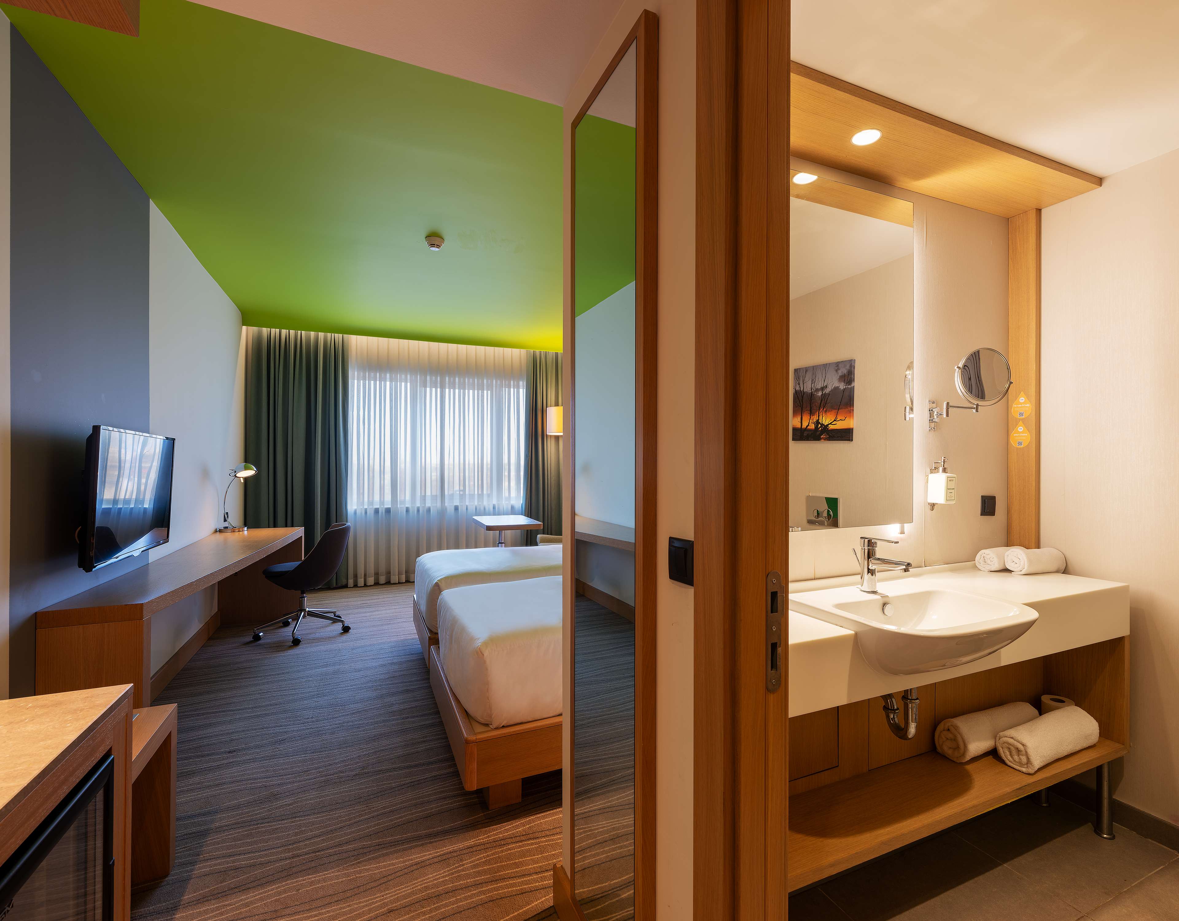 Park Inn by Radisson Samsun - Tap to explore photos