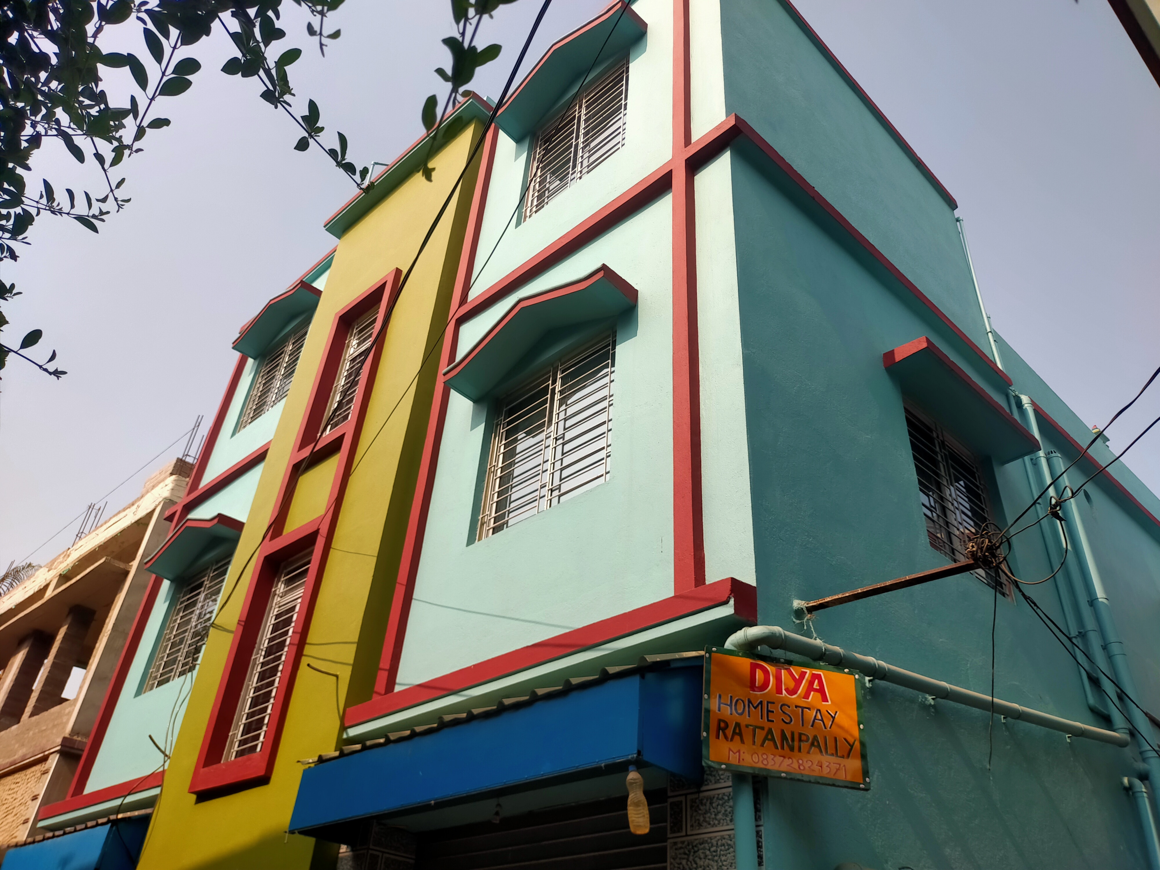 Diya Homestay  - Tap to explore photos