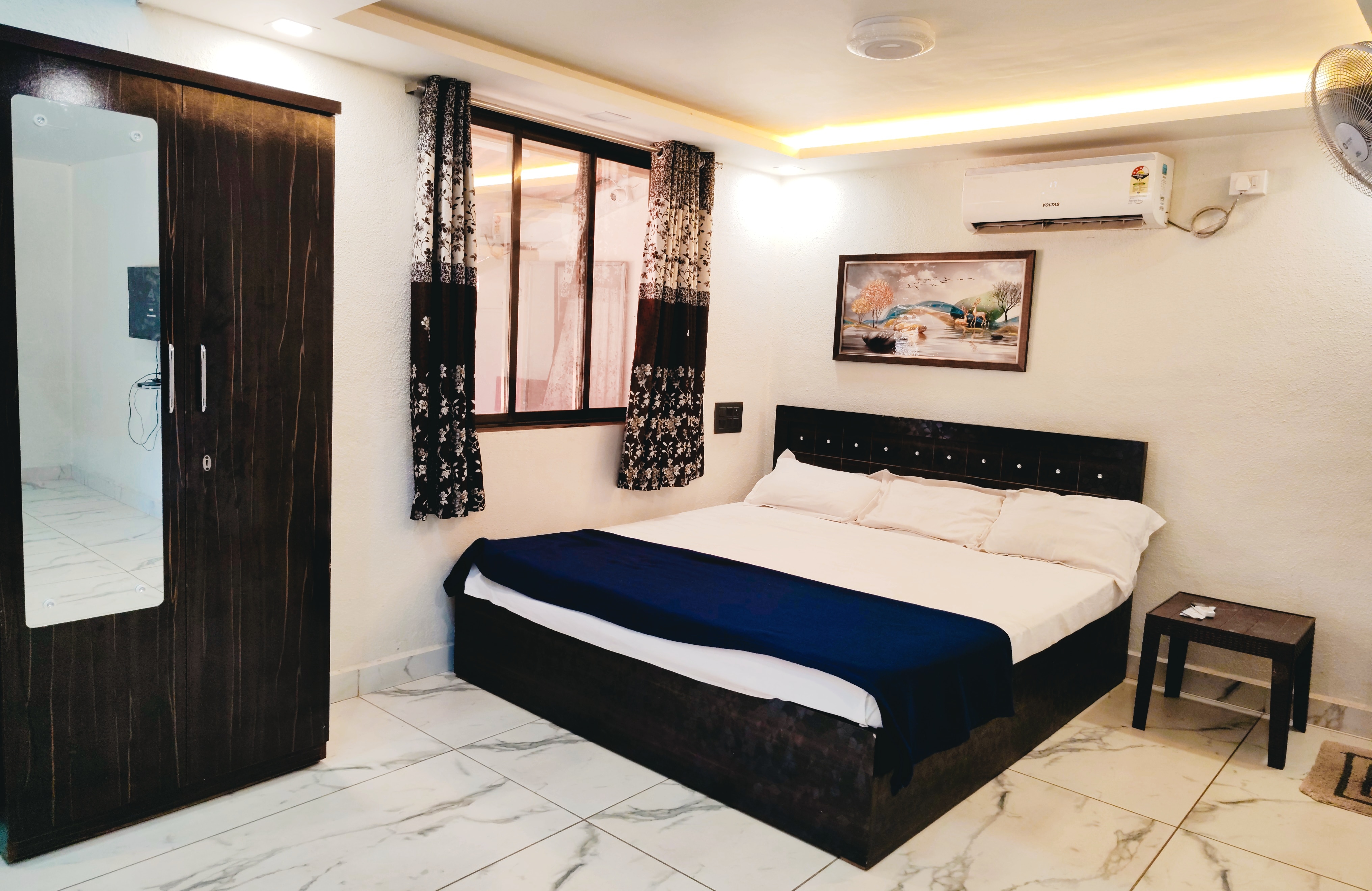 SHRI SWAMI KRUPA HOLIDAY RESORT - Tap to explore photos