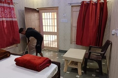 INN RAM KRISHNA AYODHYA GUEST HOUSE, Ayodhya