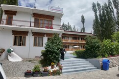 gyalu residency, Leh