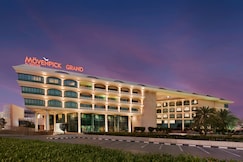  Movenpick Grand Al Bustan, Dubai