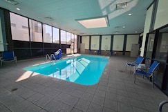 Holiday Inn & Suites Cincinnati-Eastgate (I-275e), Cincinnati