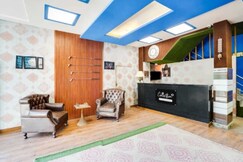 The Hamlet Hotel, Noida
