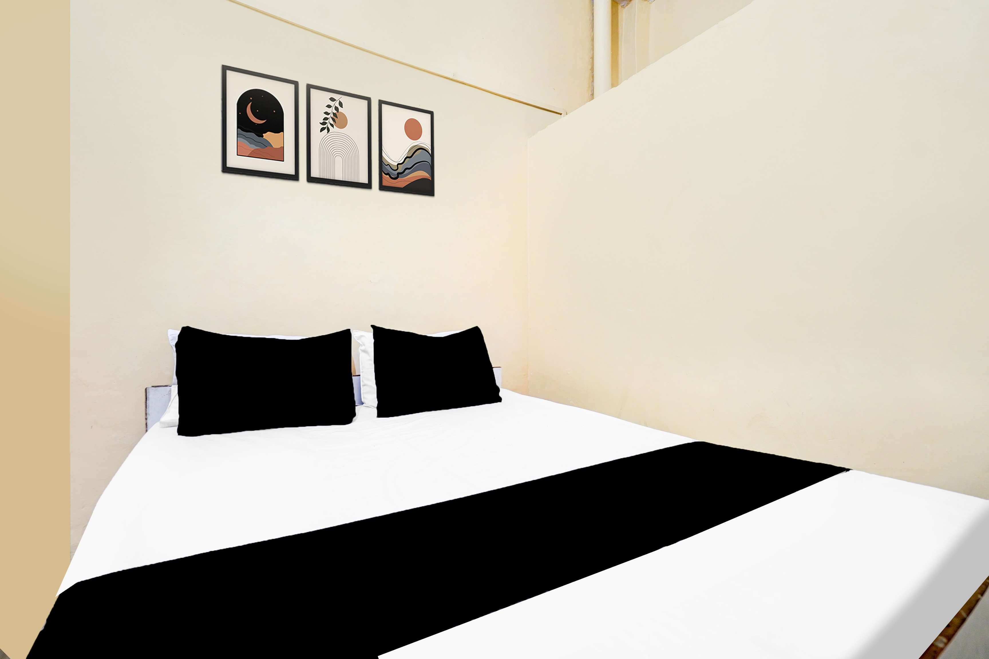 Hotel O Pratiksha - Tap to explore photos