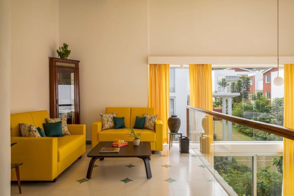 Sunflower 2BHK w/ Pvt. Terrace - Tap to explore photos