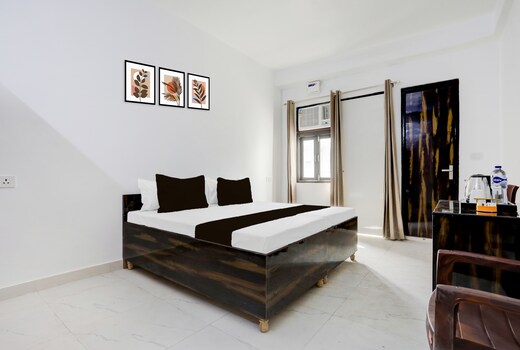Super Collection O Sector 7 Rohini Formerly Giriraj Residency