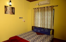 Jasmine Land Home Stay Deluxe Room